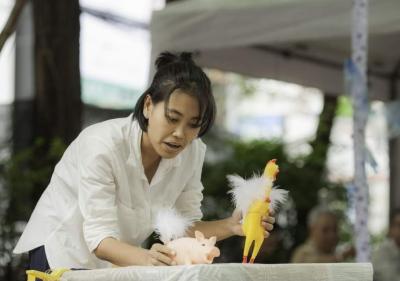 Migrant Bird by Puppets by Jae (Thailand)